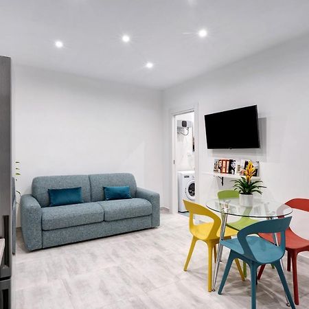Ampolla House Apartment เนเปิลส์ ภายนอก รูปภาพ